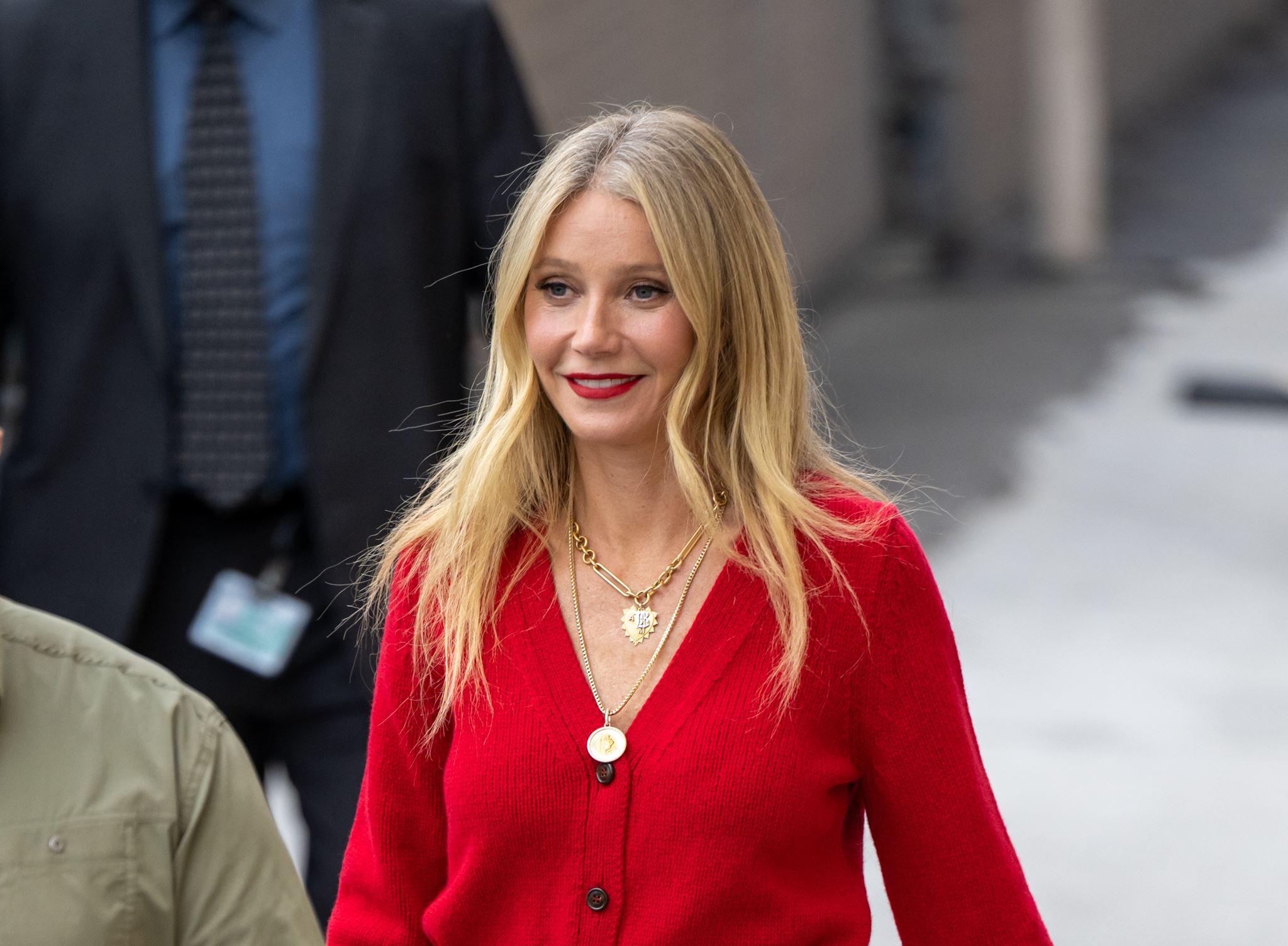 Η Gwyneth Paltrow αποχαιρέτησε το 2022 με μπικίνι