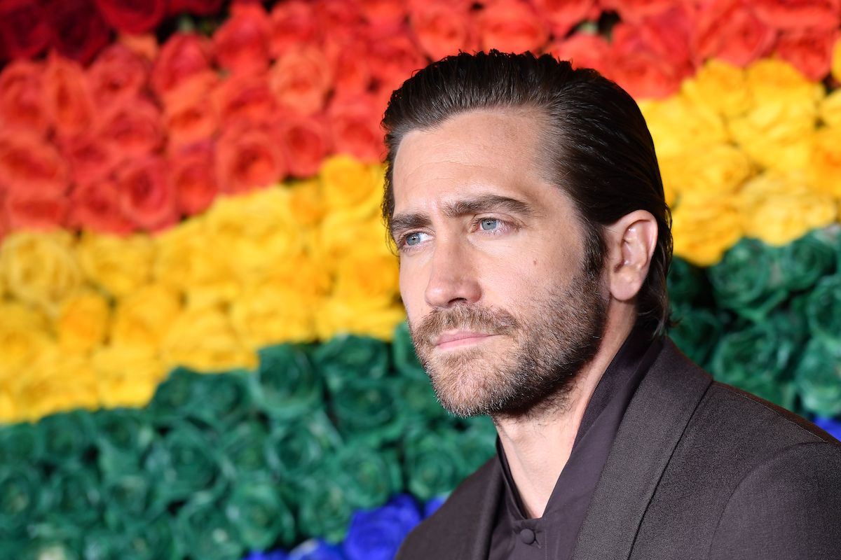O Jake Gyllenhaal και η περίεργη σχέση του με το μπάνιο