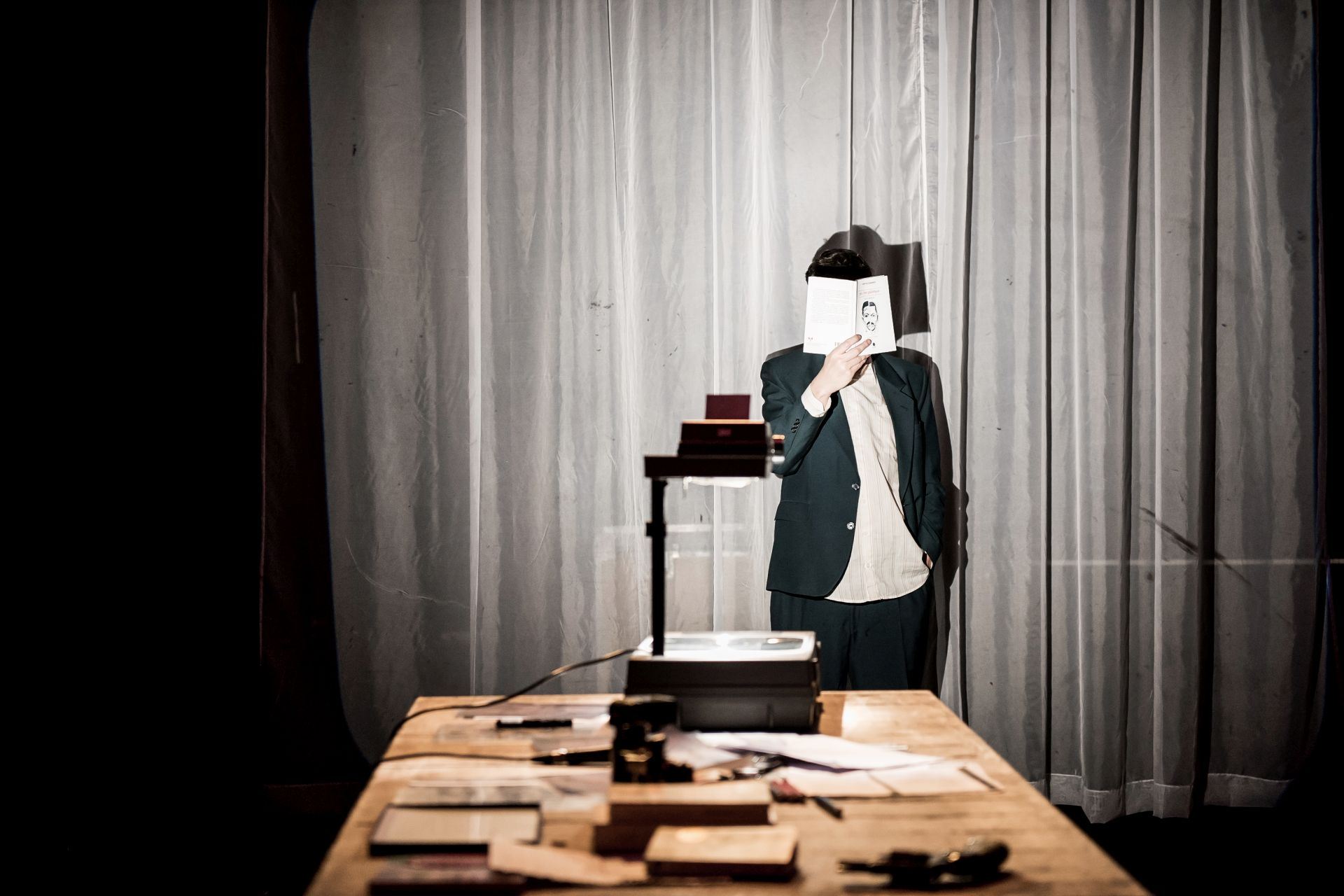 Πρώτη φορά θεατρικά