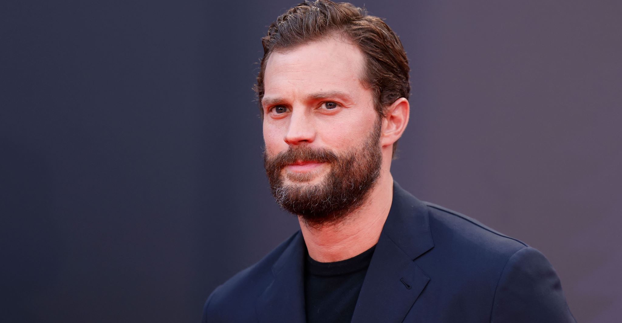 O Jamie Dornan σχολιάζει την υποψηφιότητά του για το ρόλο του James Bond