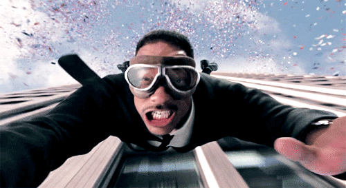 Ο Will Smith για να γιορτάσει τα 50 του χρόνια πήδηξε από ελικόπτερο