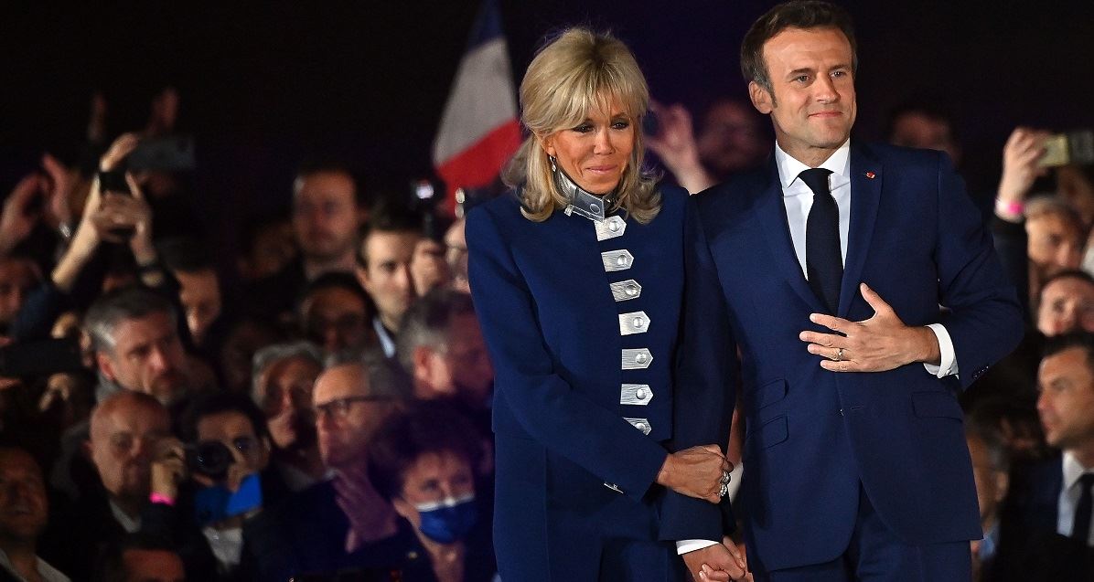 Η εξάρτηση του Emmanuel Macron από τη Brigitte