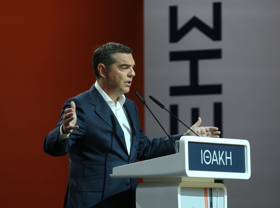 Παρουσίαση βιβλίου Τσίπρα: Τα σχόλια στα social media