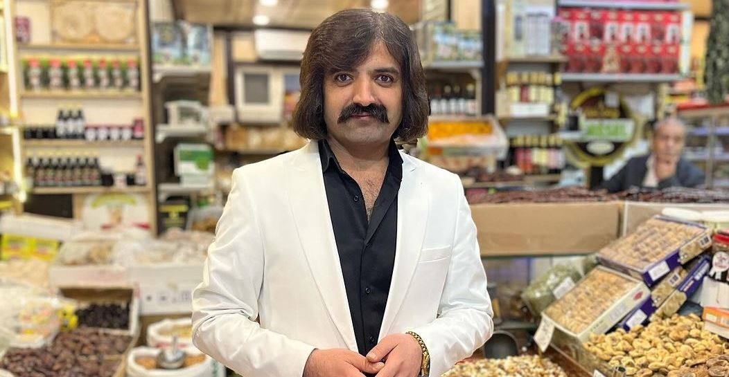 Murat Erdem, o cult Τούρκος που κάνει καριέρα στο ελληνικό TikTok