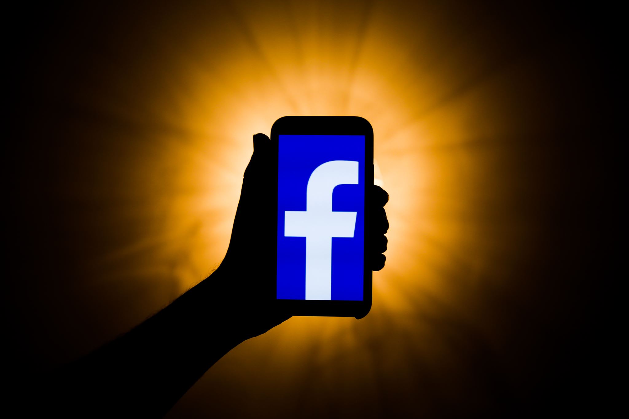 Ούτε το διαφημιστικό μποϊκοτάζ μπορεί να αγγίξει το Facebook