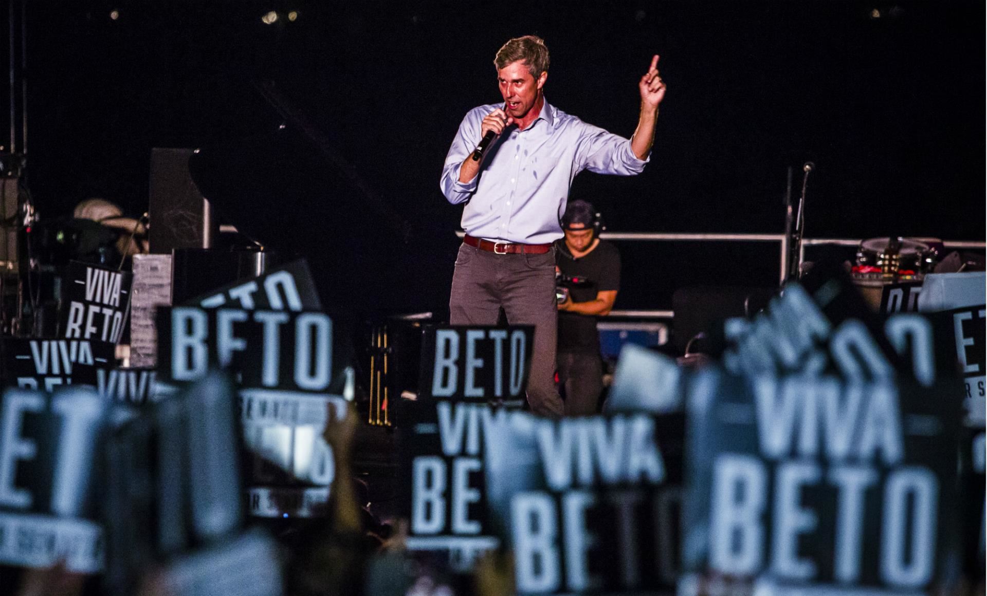 Ποιος είναι ο Beto O' Rourke που τον χαρακτηρίζουν "JFK του Τέξας";