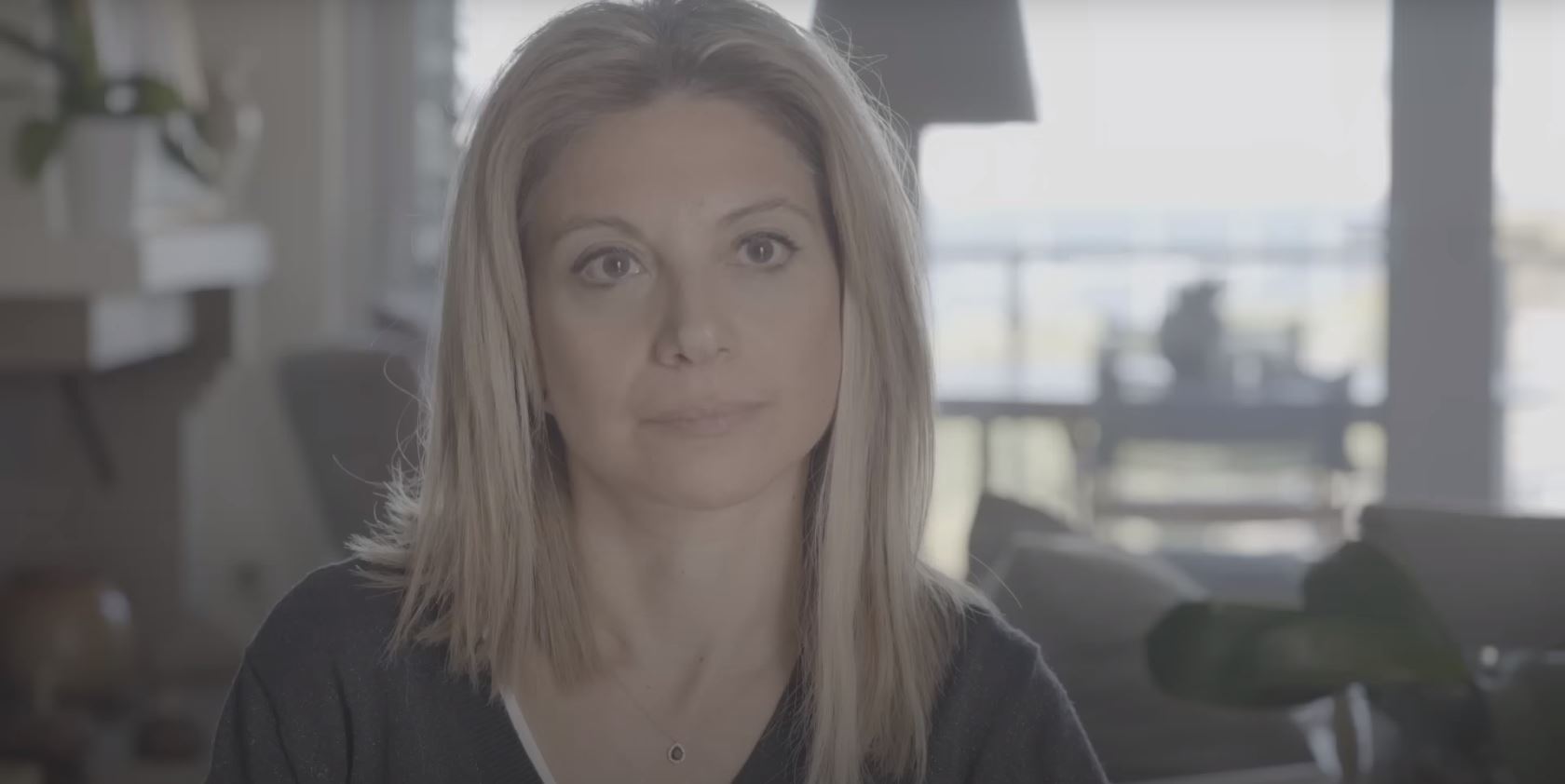 Η Μαρία Καρυστιανού οδεύει προς την Κομισιόν με 1,3 εκατομμύρια υπογραφές