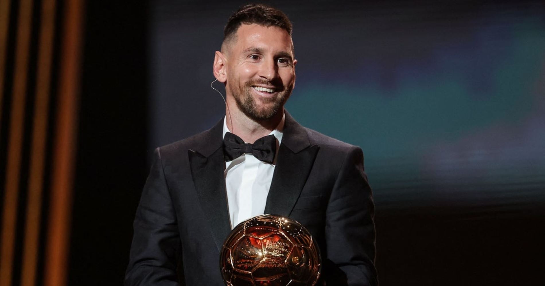 H Χρυσή Μπάλα για 8η φορά στα χέρια του Lionel Messi