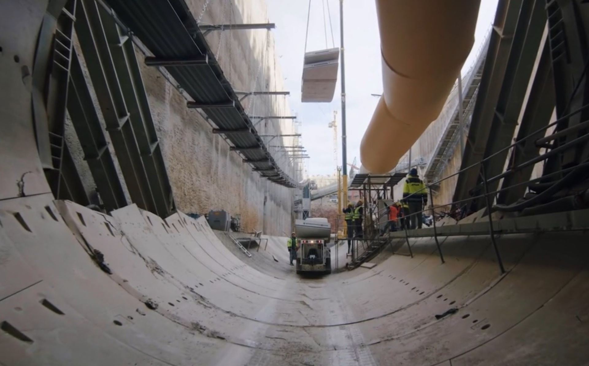 Τι συμβαίνει με την "λάθος σήραγγα" του Μετρό Αθήνας