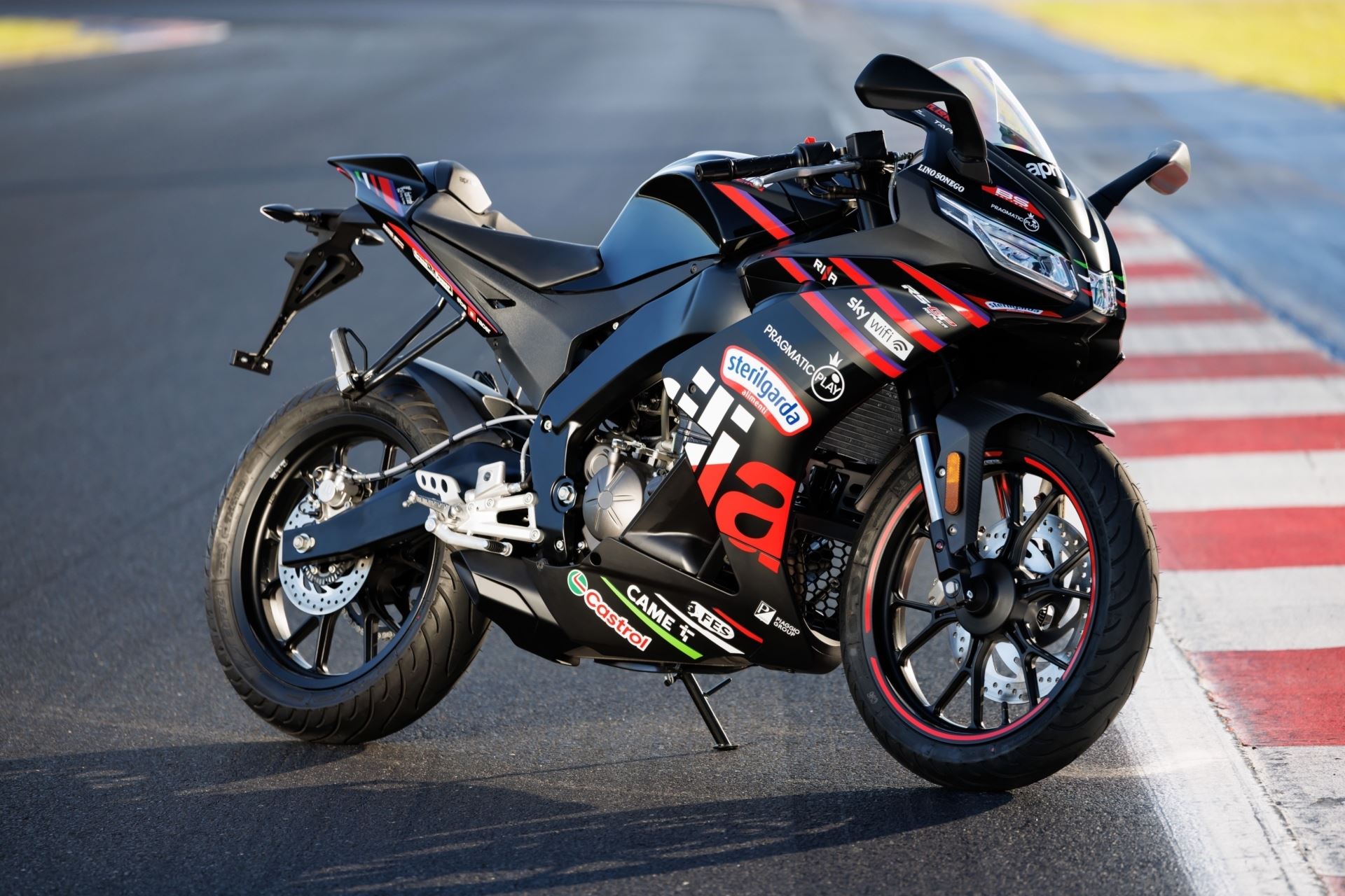 Νέα Aprilia RS 125 GP Replica: Όλη η γοητεία των MotoGP στην πιο προηγμένη μοτοσυκλέτα 125 cc