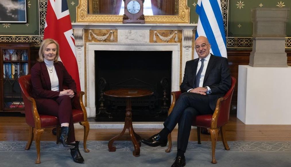 H Βρετανίδα ΥΠΕΞ τάγκαρε τον Βέρτη αντί για τον Δένδια, η νυχτερινή διασκέδαση δικαιώνεται