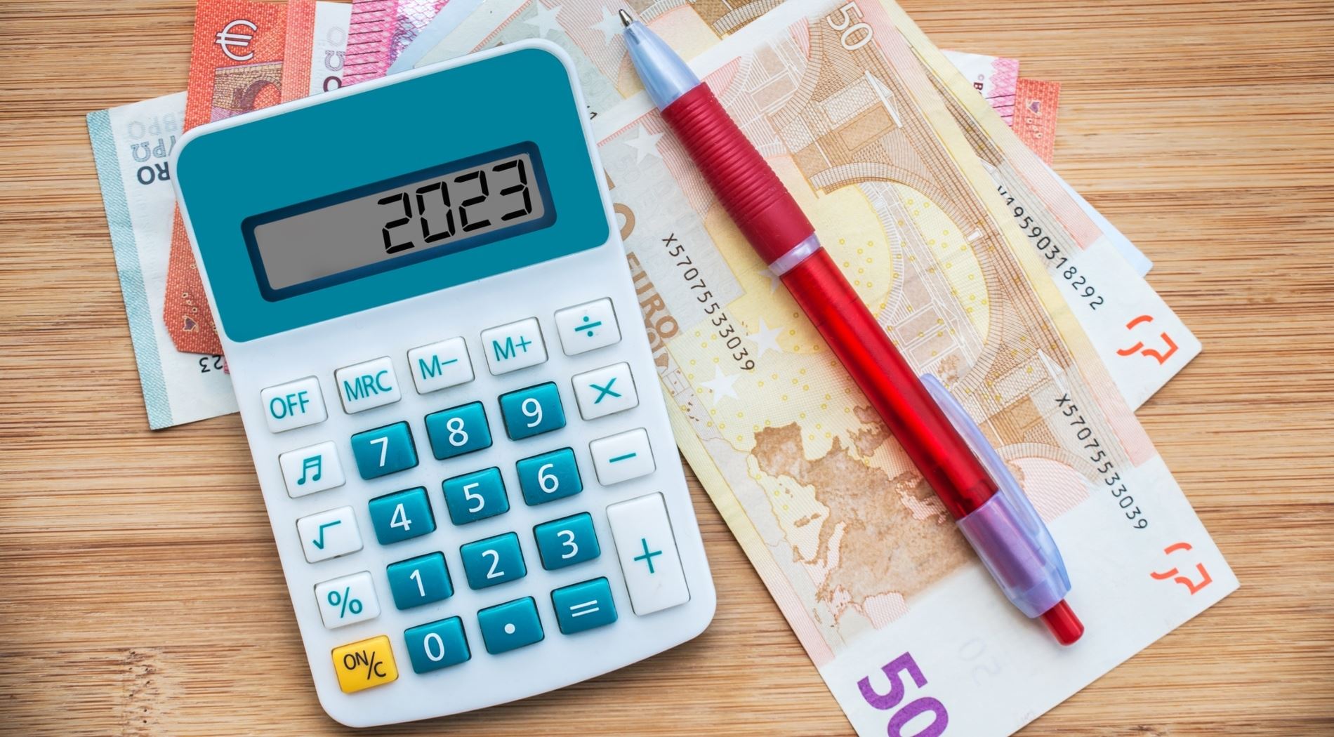 Ξέρουμε πόσα χρήματα παίρνουν οι δήμαρχοι, αντιδήμαρχοι και περιφερειάρχες σε όλη την Ελλάδα