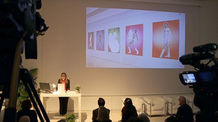 Κι όμως, η τέχνη δεν είναι χόμπι