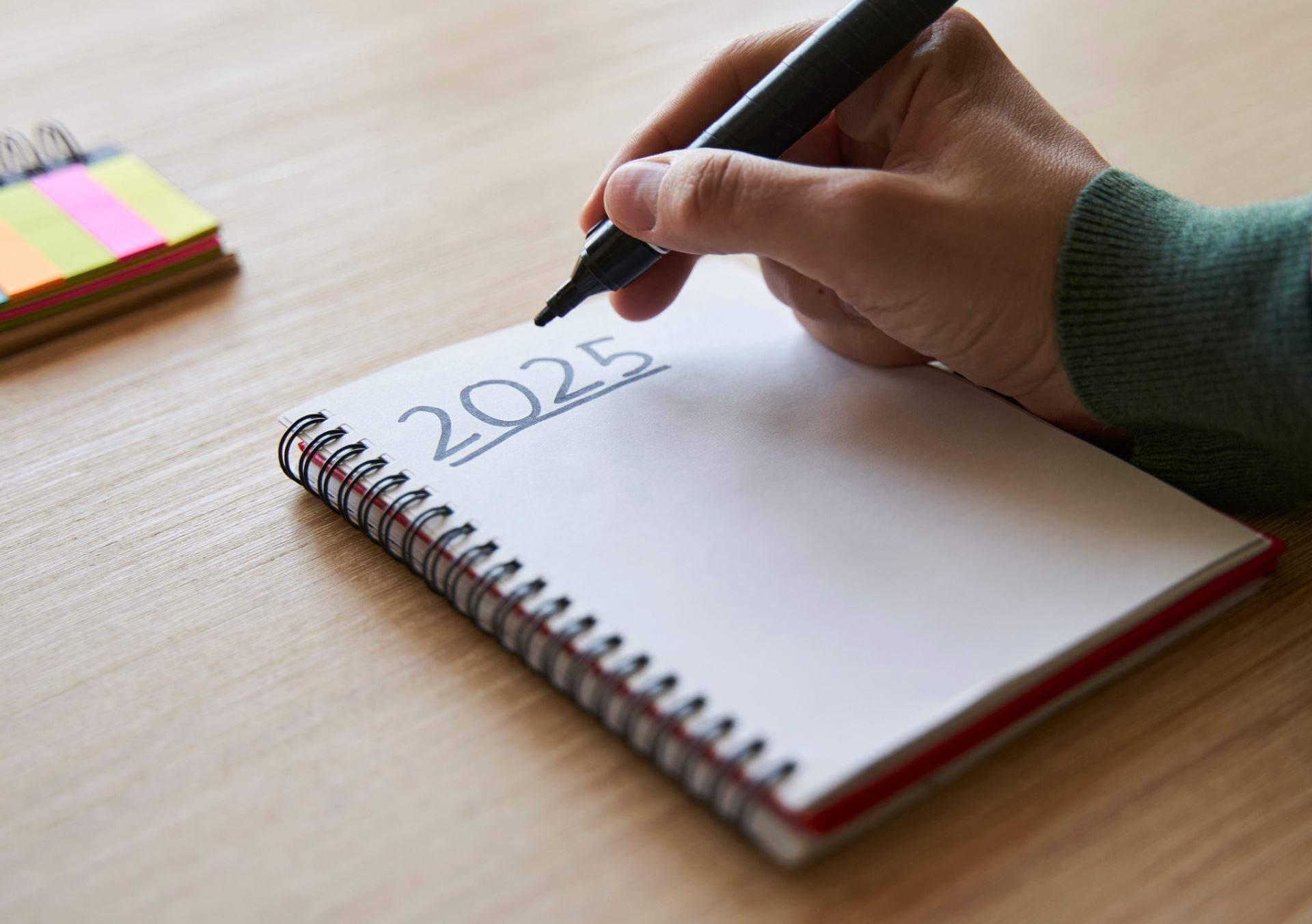 Οκτώ αποφάσεις που ΔΕΝ πρέπει να πάρεις για το 2025