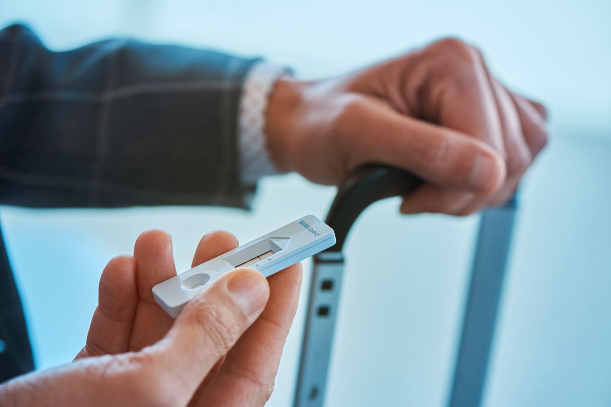 Ποιοι θα κάνουν self test από τον Ιούλιο