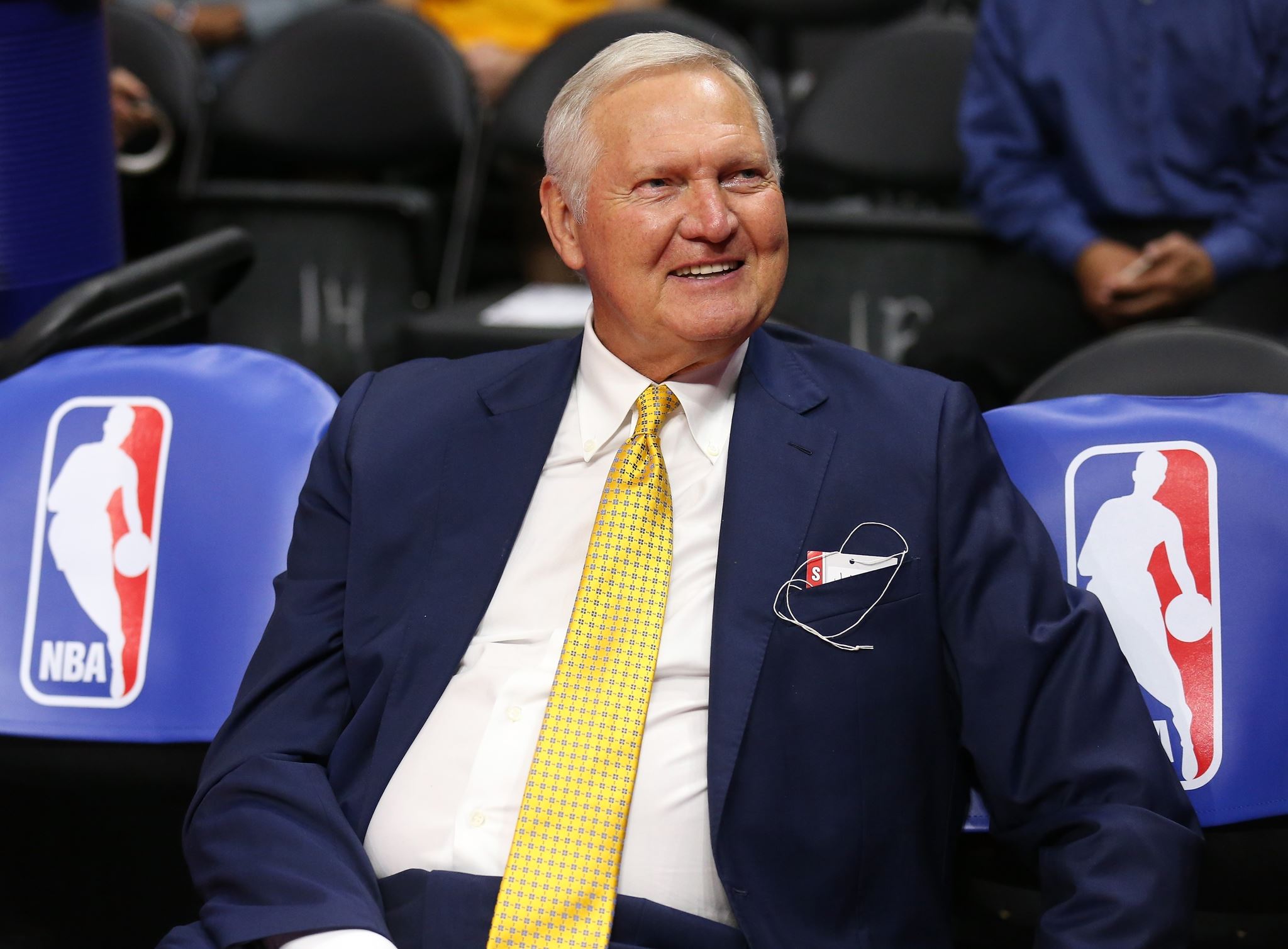 Πέθανε ο Jerry West, ο άνθρωπος που χάρισε τη φιγούρα του στο logo του NBA