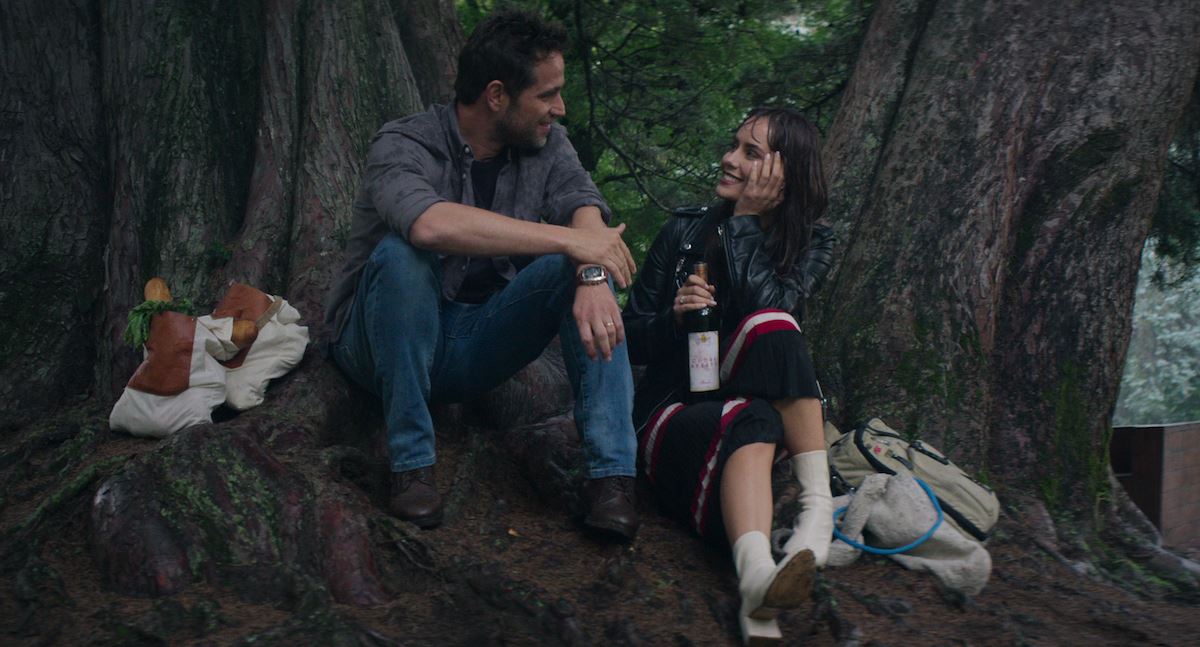 Γιατί όλοι βλέπουν το The Marked Heart στο Netflix