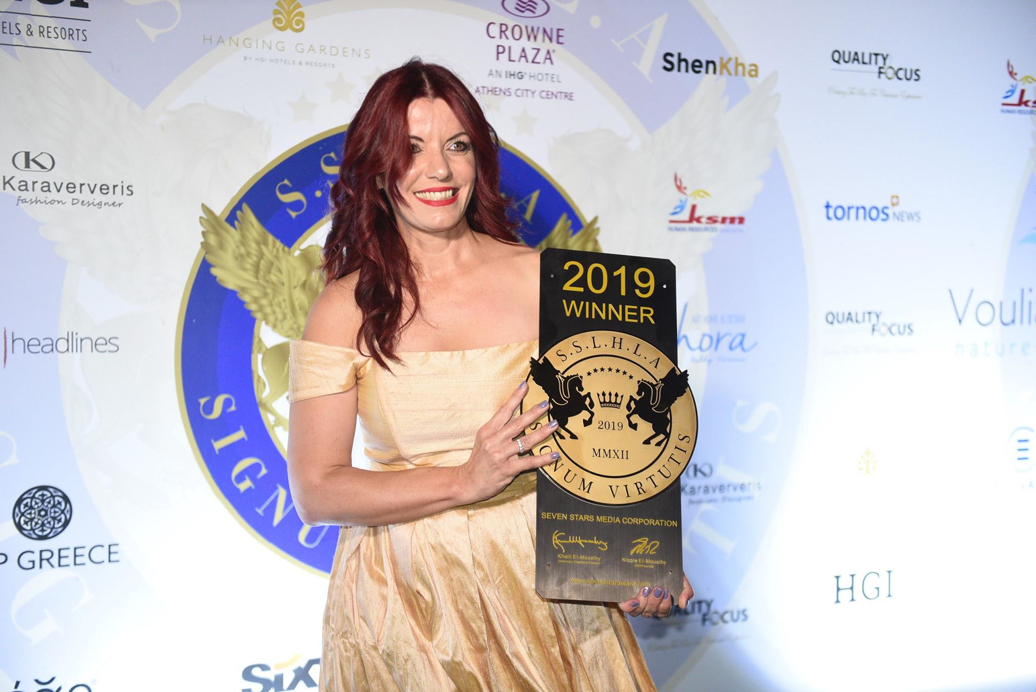 Το Kenshō Psarou κερδίζει τα Seven Stars Awards