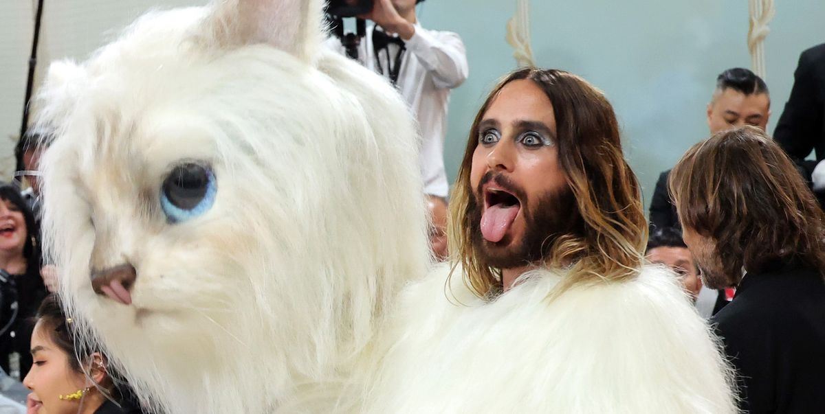 Σε άλλα νέα, ο Jared Leto μετατράπηκε σε γάτα του Karl Lagerfeld
