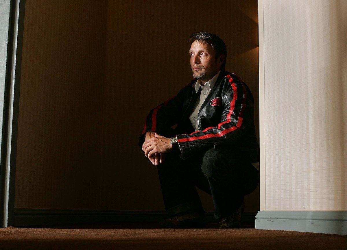 O Mads Mikkelsen και επίσημως στο Indiana Jones 5