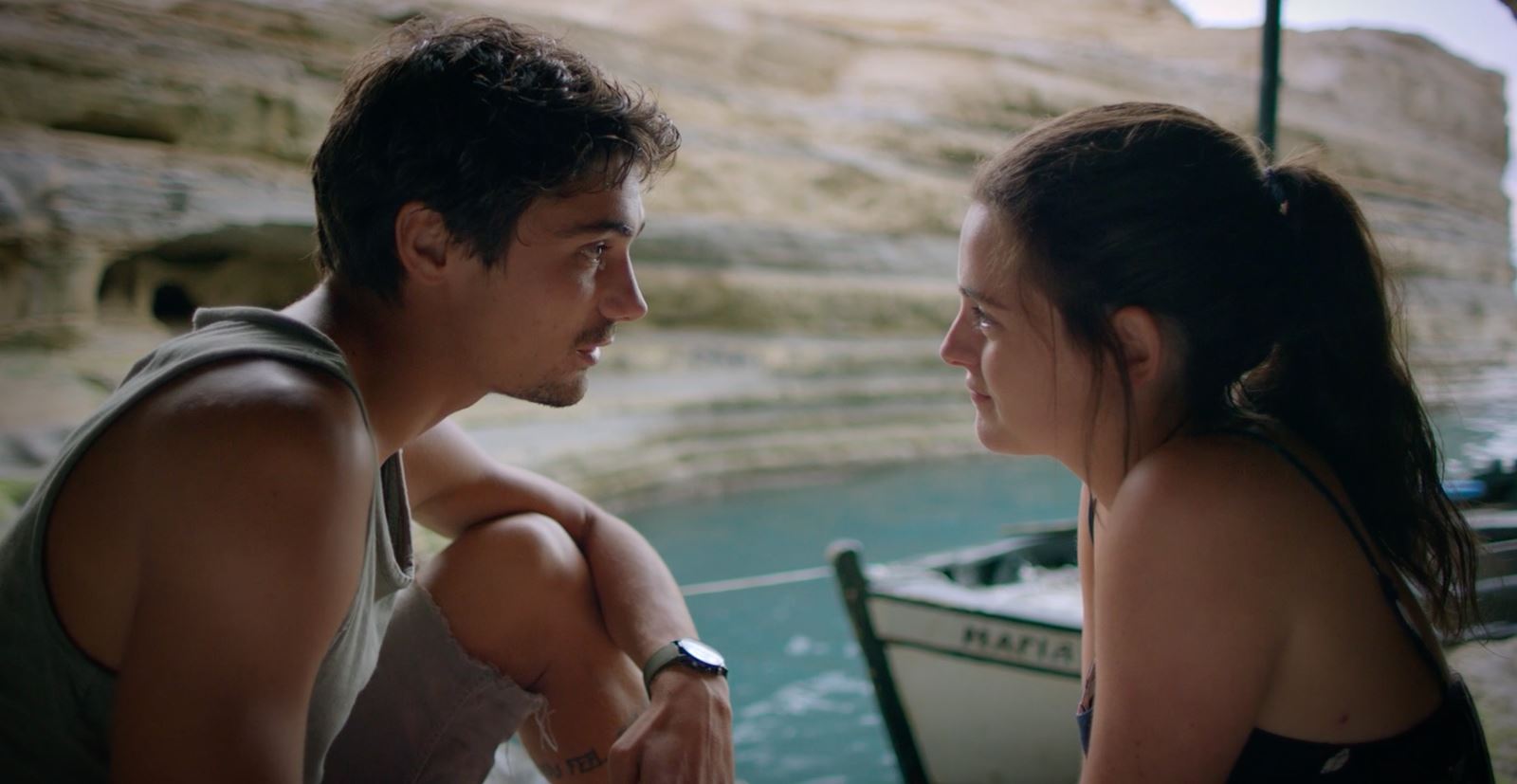 Όλα όσα γνωρίζουμε για τη νέα σειρά 42°C