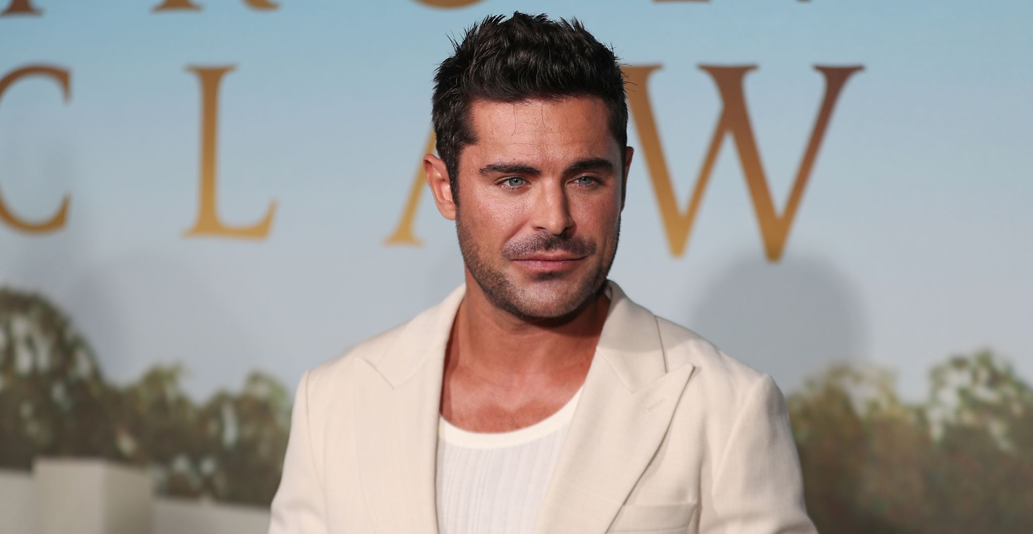 Οδηγίες για να γίνεις τόσο 'ανάγλυφος' όσο ο Zac Efron στο The Iron Claw