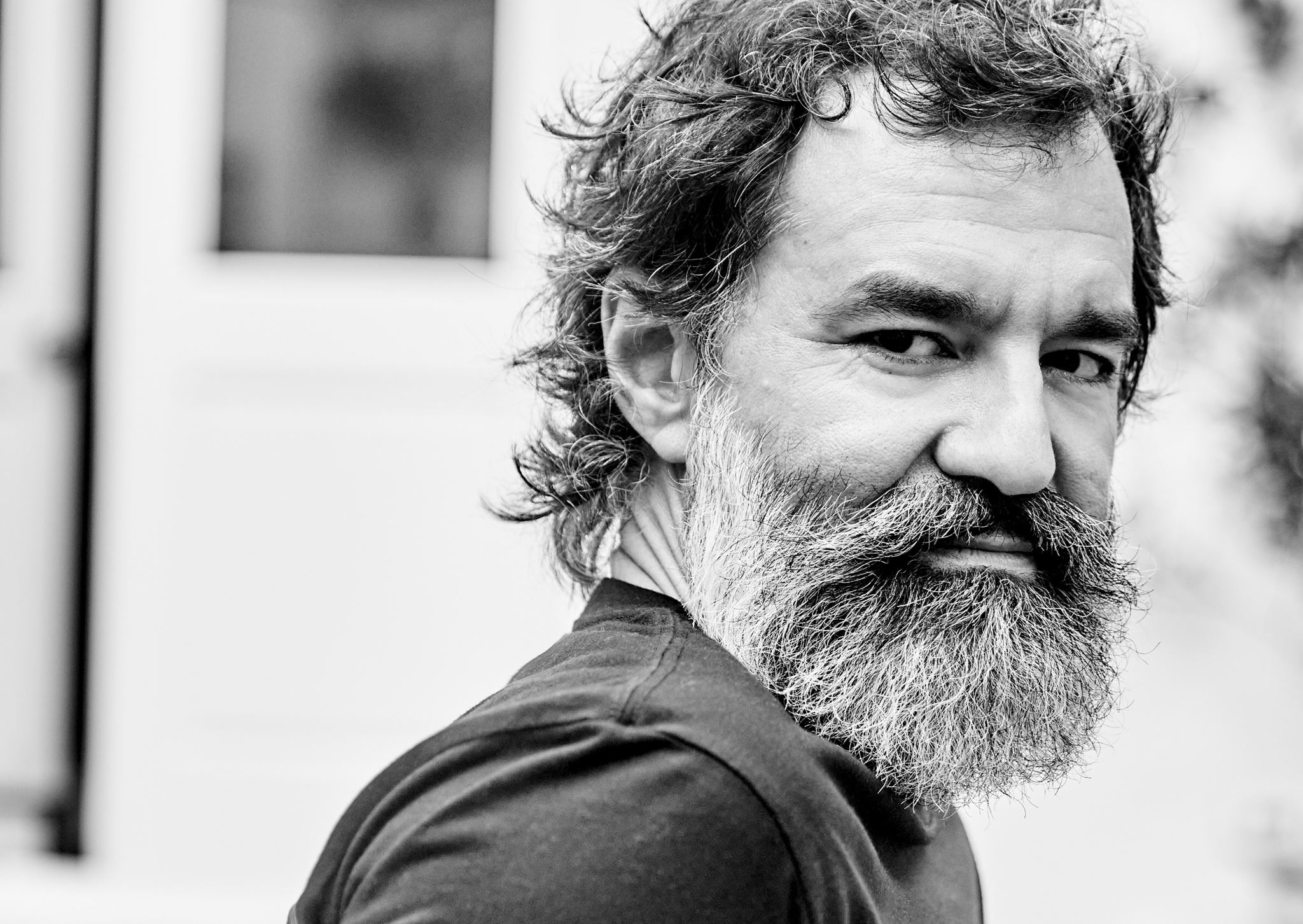 Greg Yaitanes, o Γητευτής των Δράκων