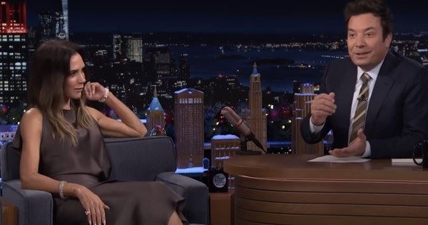 Η Victoria Beckham έχει κάτι να πει για τη viral στιγμή με την Rolls-Royce