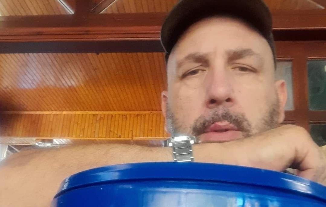 Μετά το Scorpios Music Bar, όλοι μιλούν για τον Λουκά Κωτσούλα και την ταβέρνα του