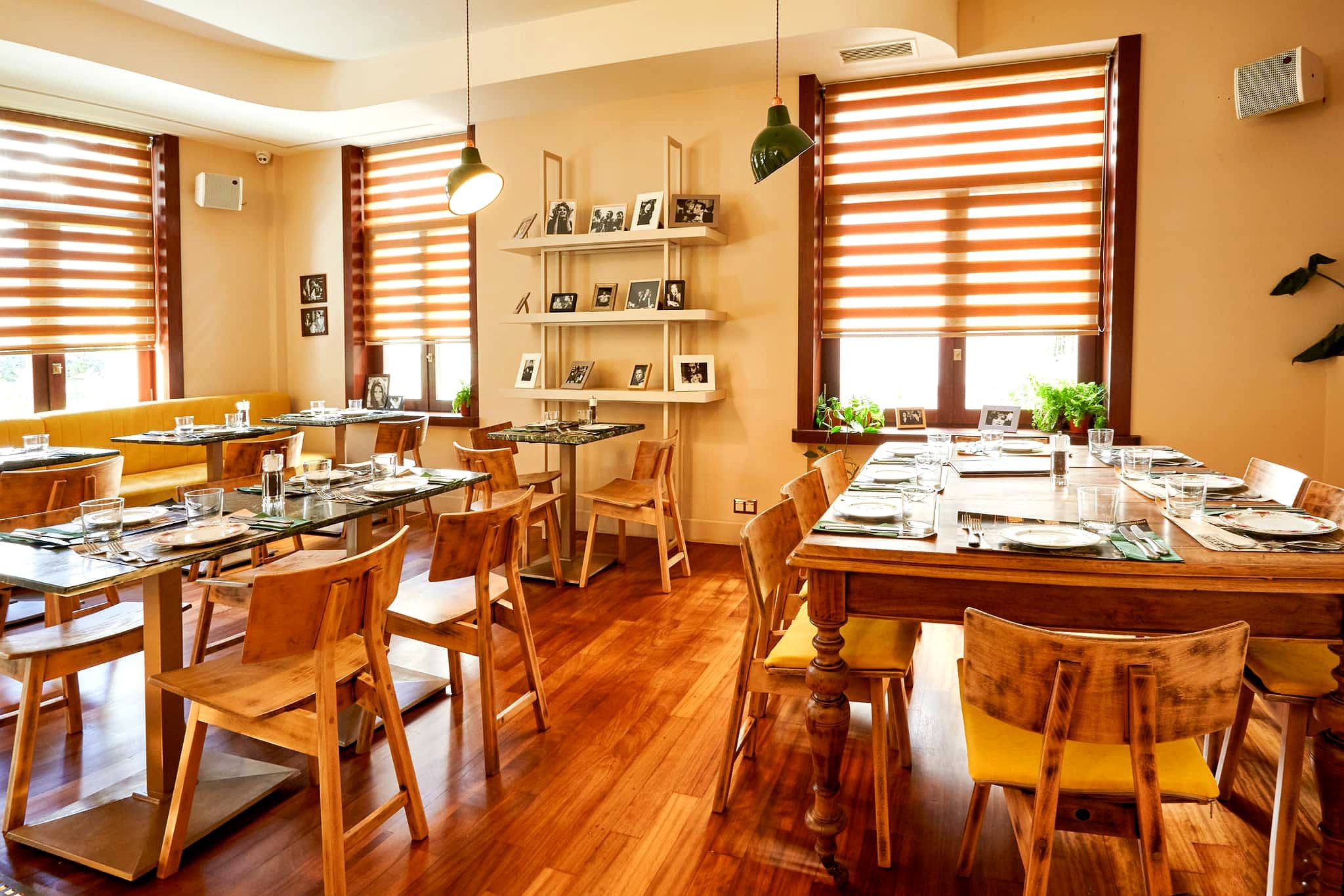 Πώς το Frankie εξελίχθηκε σε μία από τις καλύτερες τρατορίες της Αθήνας