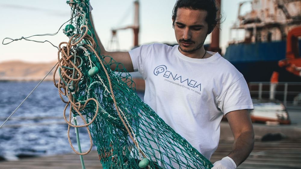 Η ελληνική startup που καθαρίζει τον βυθό από τα πλαστικά
