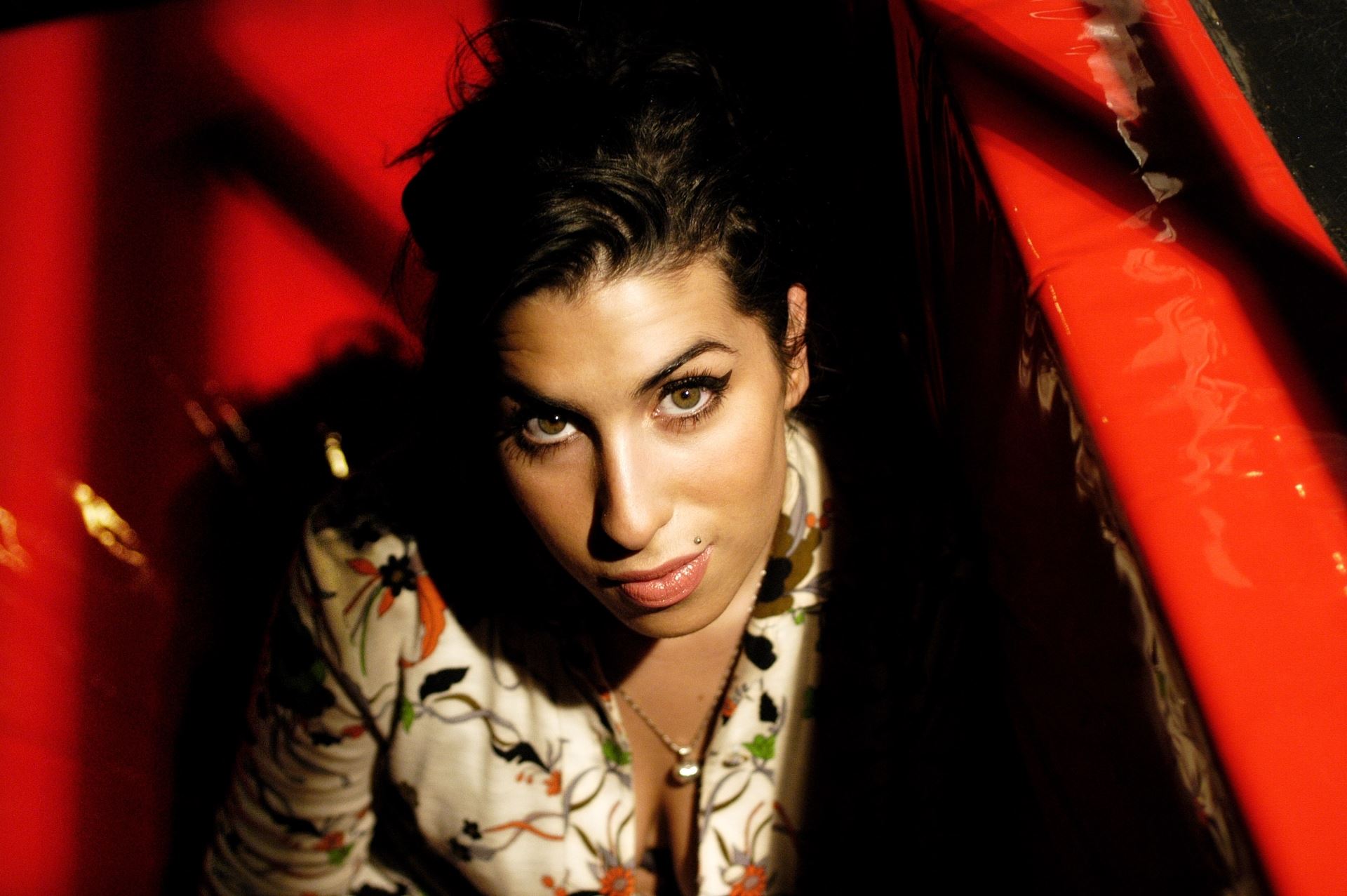Οι 5 δίσκοι από τους οποίους εμπνεύστηκε η Amy Winehouse