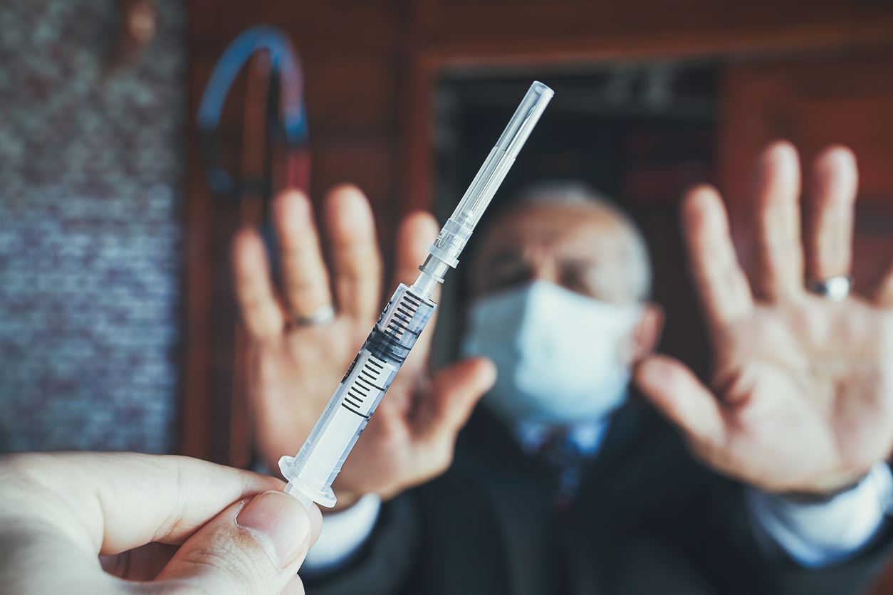 Τα νέα μέτρα που εξετάζονται για τους ανεμβολίαστους