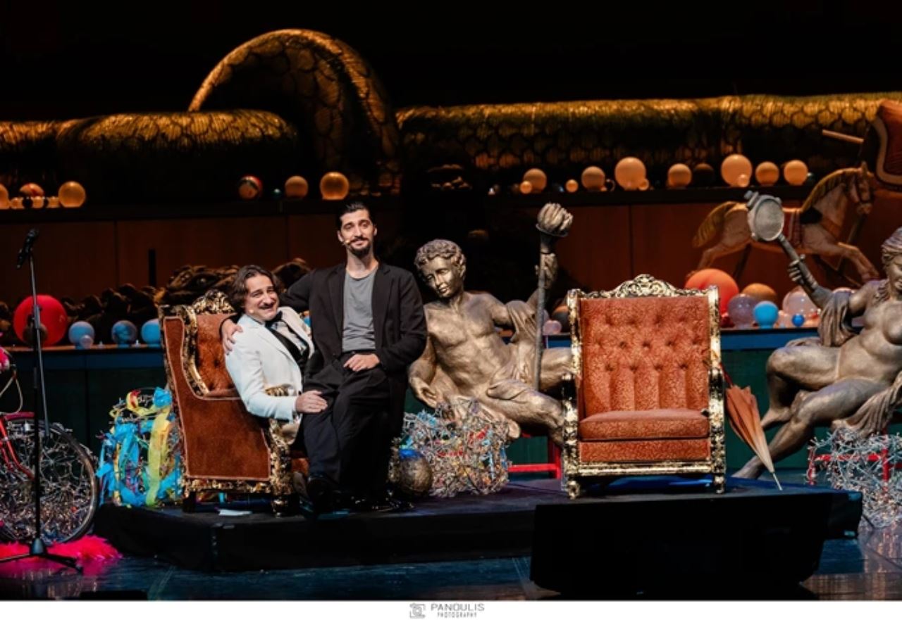 Last call για τα Θεατρικά Βραβεία Κοινού 2025-Ψηφίστε τώρα τις καλύτερες παραστάσεις και τους πρωταγωνιστές που αγαπήσατε!