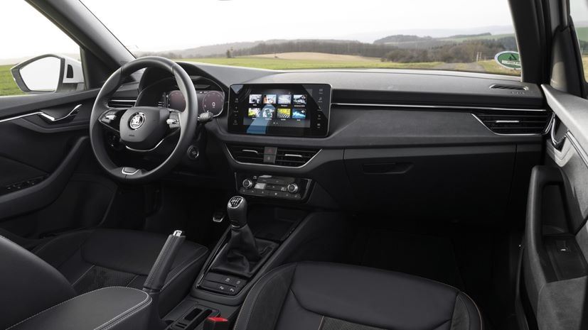 Έρευνα: Τι βασικό λείπει από τα καινούργια αυτοκίνητα