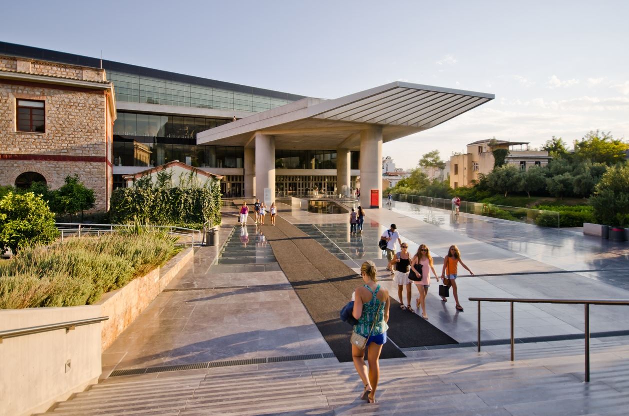 Ελεύθερη είσοδος στα μουσεία για όλους τους εκπαιδευτικούς