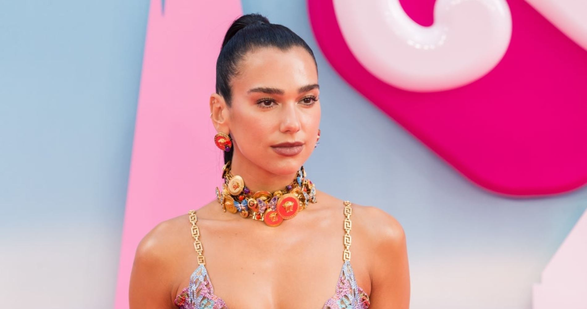 5 φορές που η Dua Lipa 'στοίχειωσε' τα όνειρά μας
