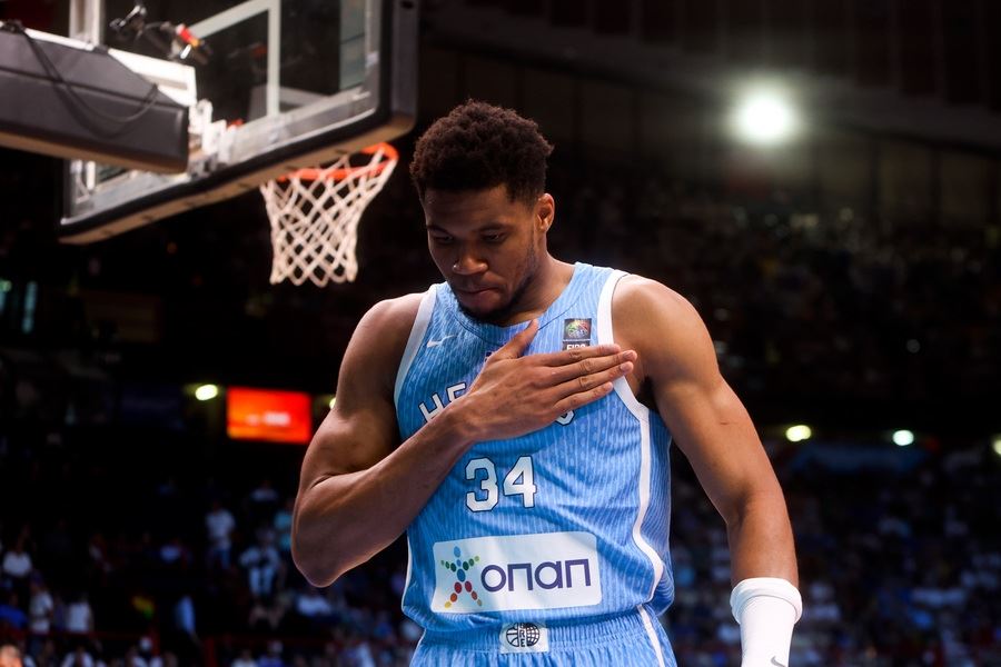 Ο Γιάννης Αντετοκούνμπο άφησε φιλοδώρημα 3.000 ευρώ γιατί δεν είναι Leclerc