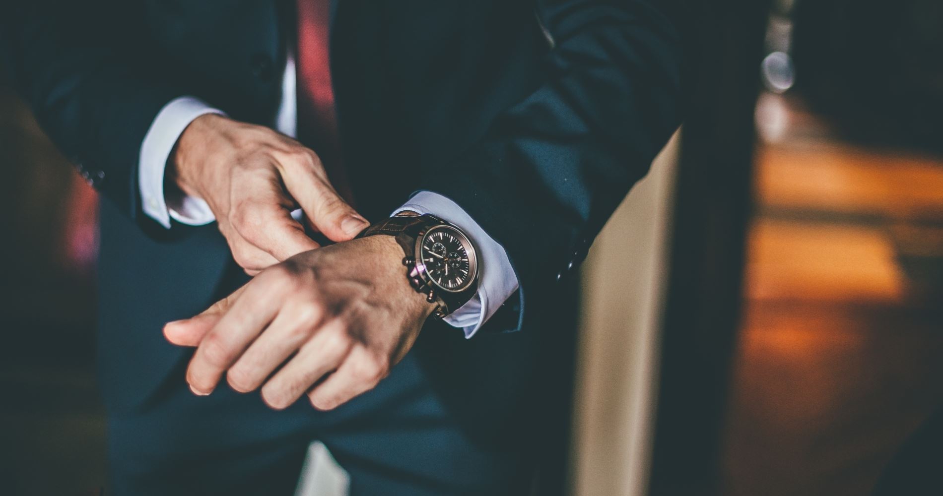 Γιατί φοράμε το ρολόι στο αριστερό χέρι;