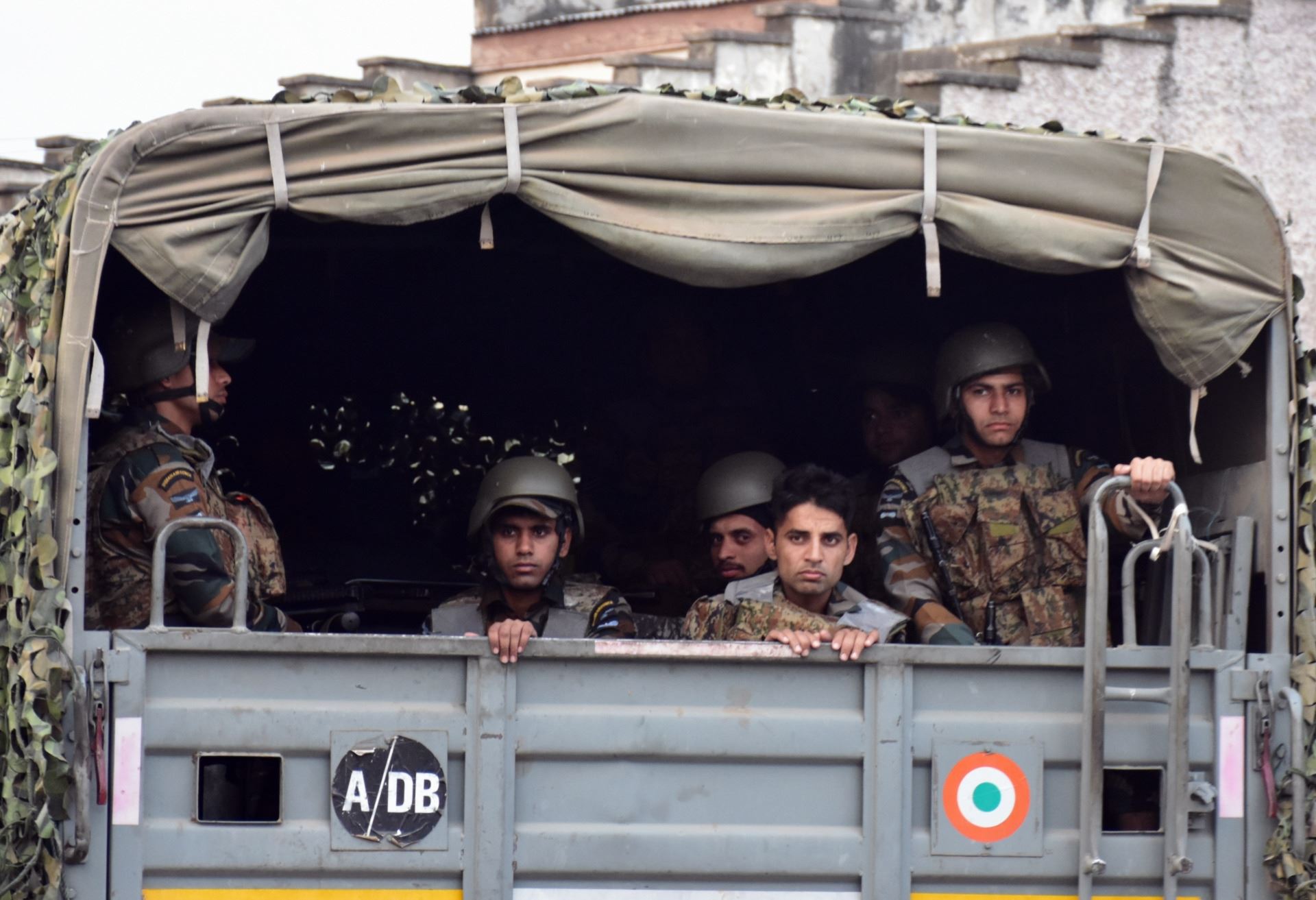 Ινδία-Πακιστάν: Πόσο πιθανός είναι ο πόλεμος και ο ρόλος του νερού