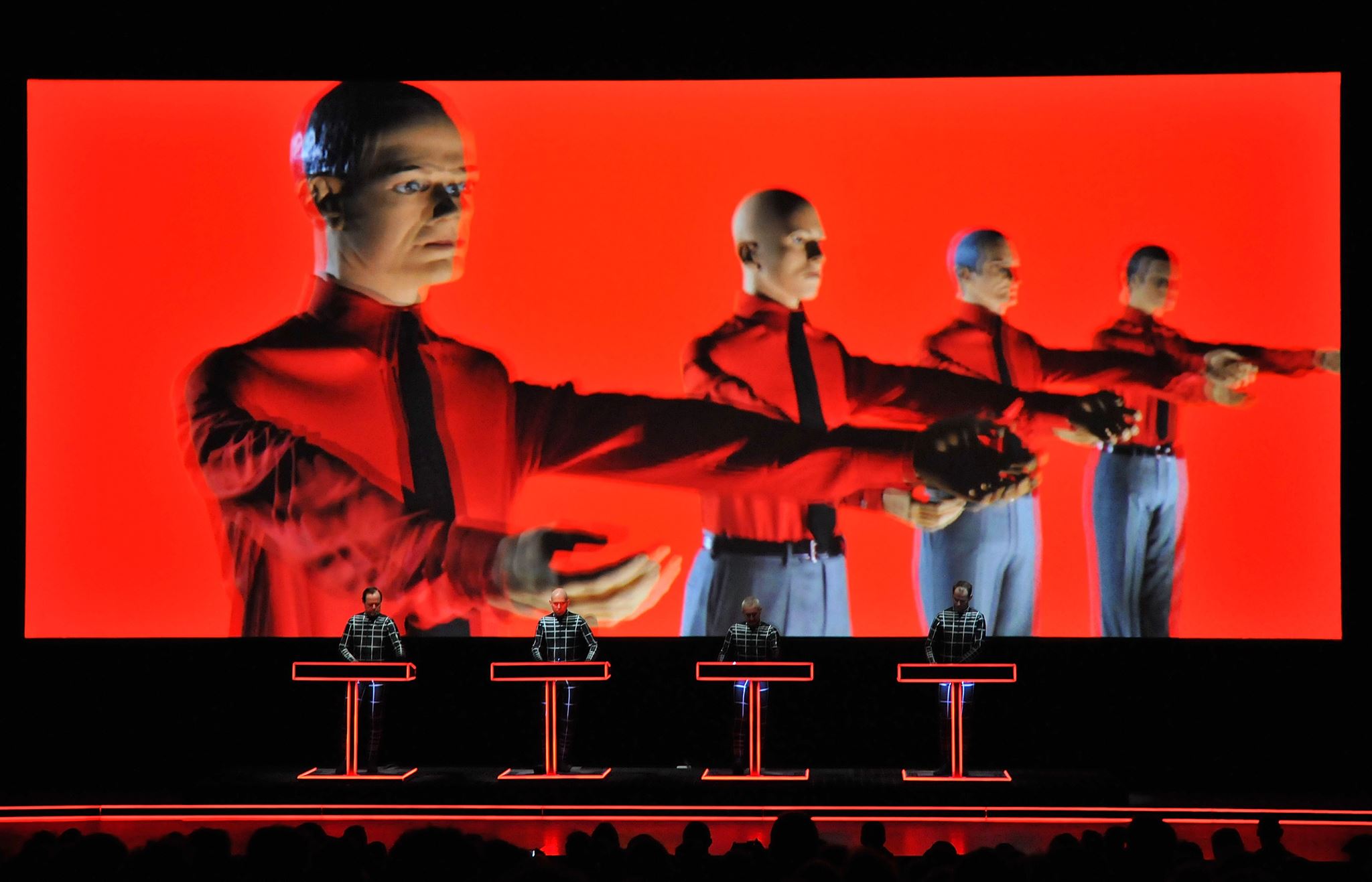 Αντίο Florian Schneider, πιονέρε της ηλεκτρονικής μουσικής