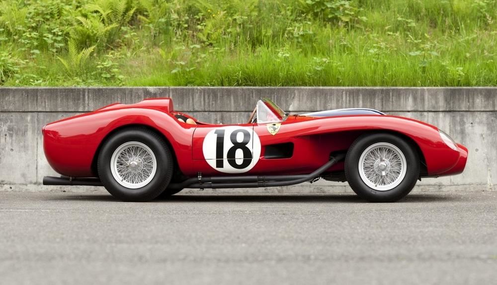 Η 12κύλινδρη Ferrari 250 Testa Rossa