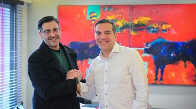 Σε άλλα νέα, το πρωινό ξύπνημα είναι το πιο δύσκολο πράγμα στην πολιτική για τον Μυθριδάτη