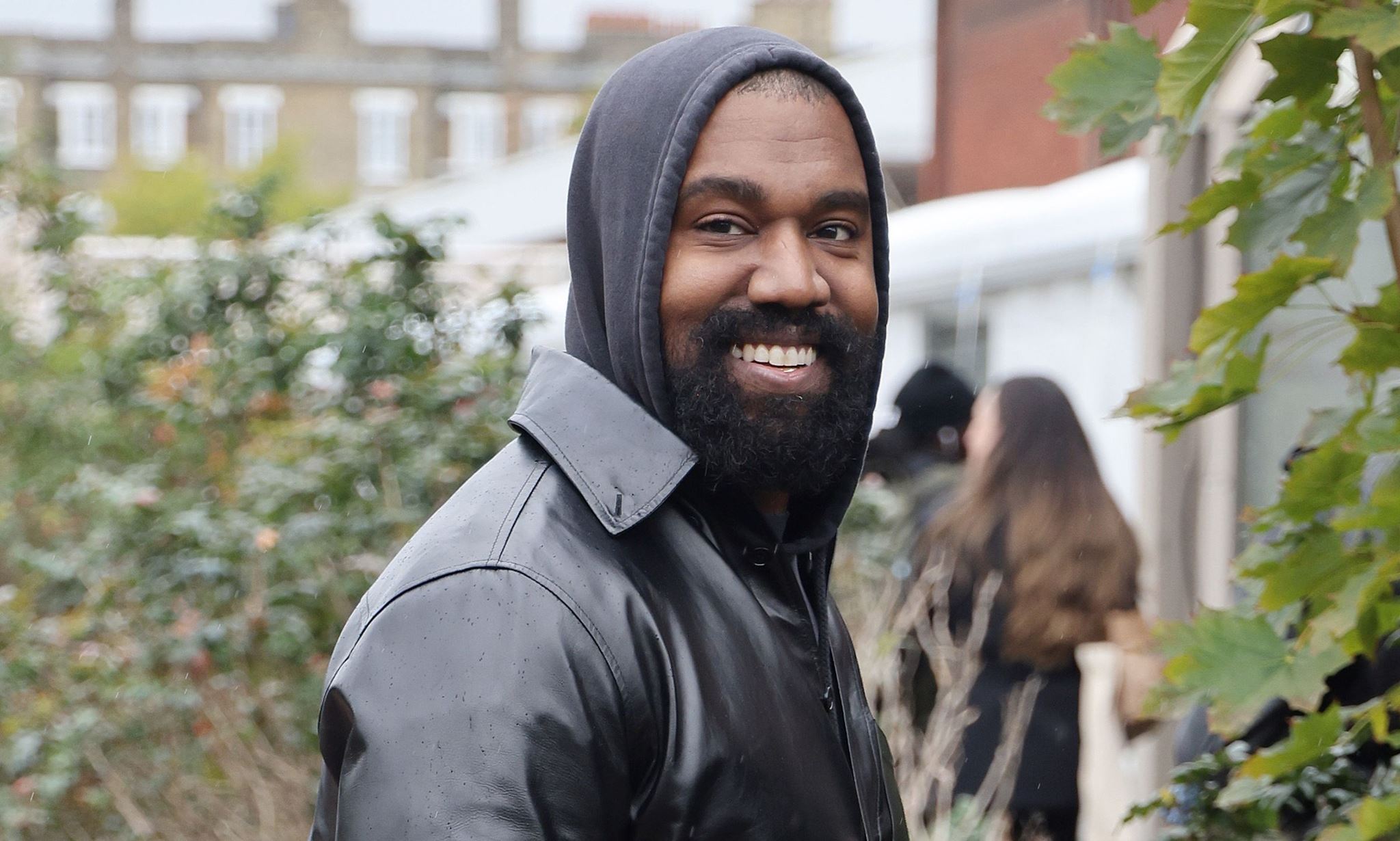 Ποιος ηθοποιός ζήτησε από τον Elon Musk να διαγράψει τον Kanye West από το X