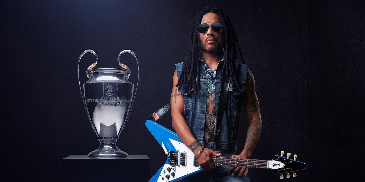 Ο Lenny Kravitz στον τελικό του UEFA Champions League στο Λονδίνο