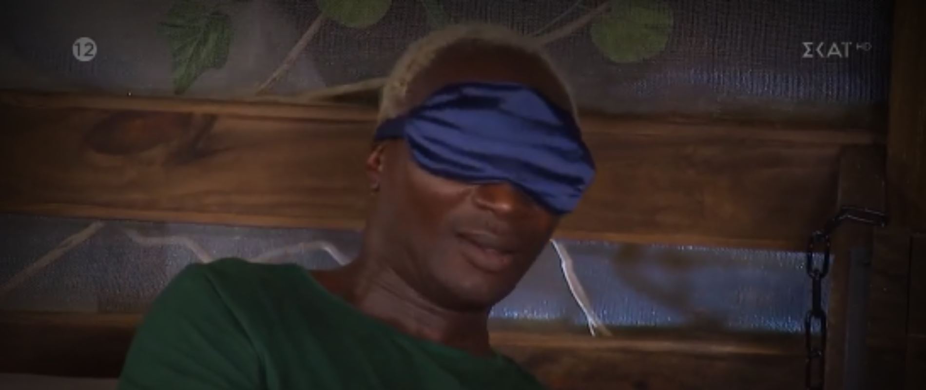 Ο Patrick Ogunsoto και το 'μεγκάλο' φίδι που ευτυχώς δεν τον έφαγε