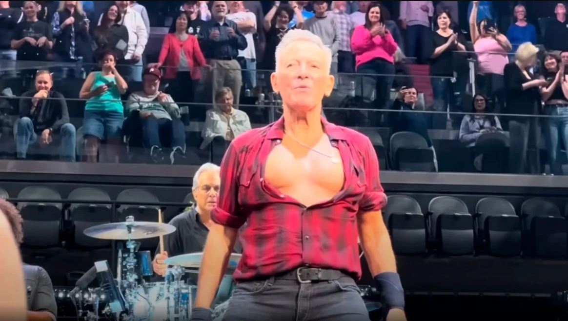 Μοιάζει ο Bruce Springsteen με την Tilda Swinton;