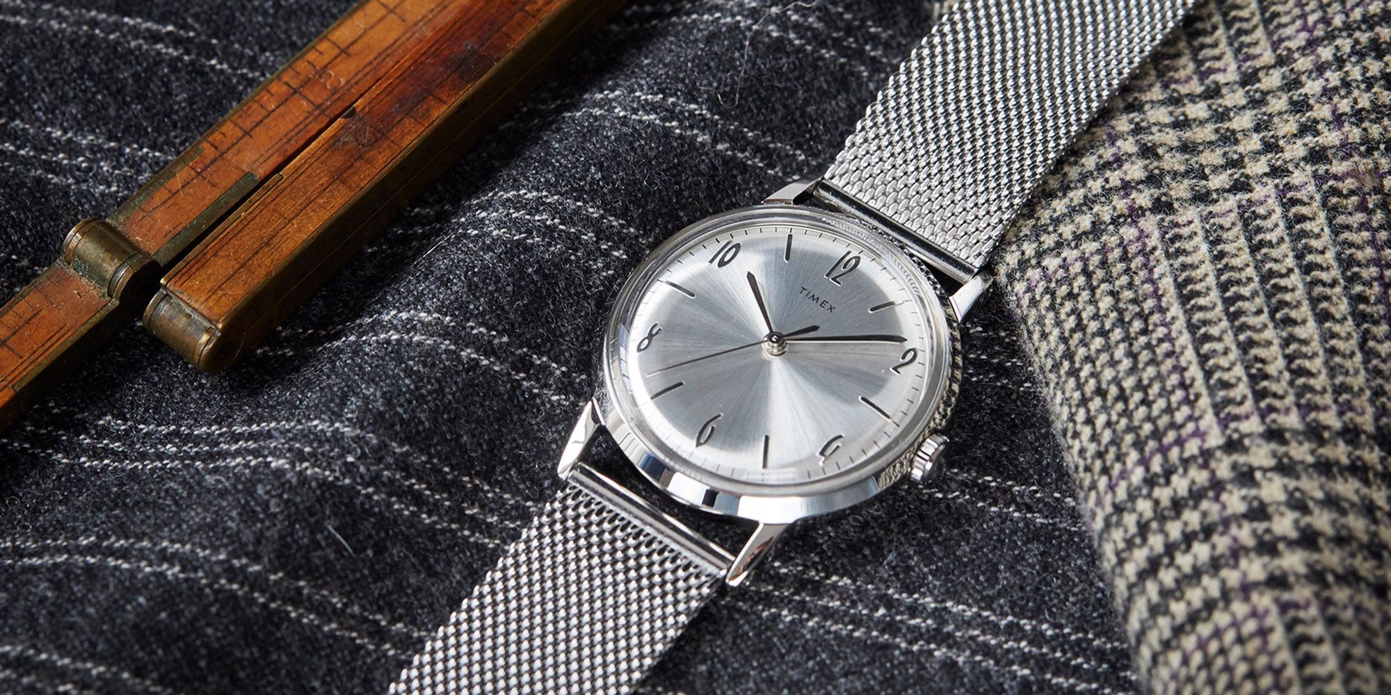 Timex και Mr Porter λανσάρουν μια πολυτελή εκδοχή του εξαιρετικά οικονομικού Marlin Watch