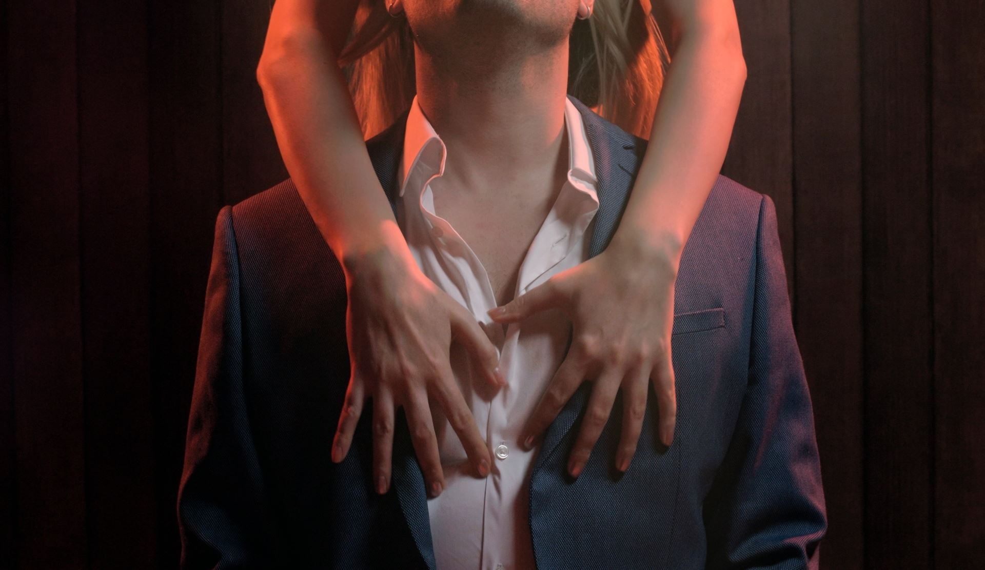 Τι ανακάλυψαν οι επιστήμονες για τις γυναίκες που μιλάνε πολύ πρόστυχα