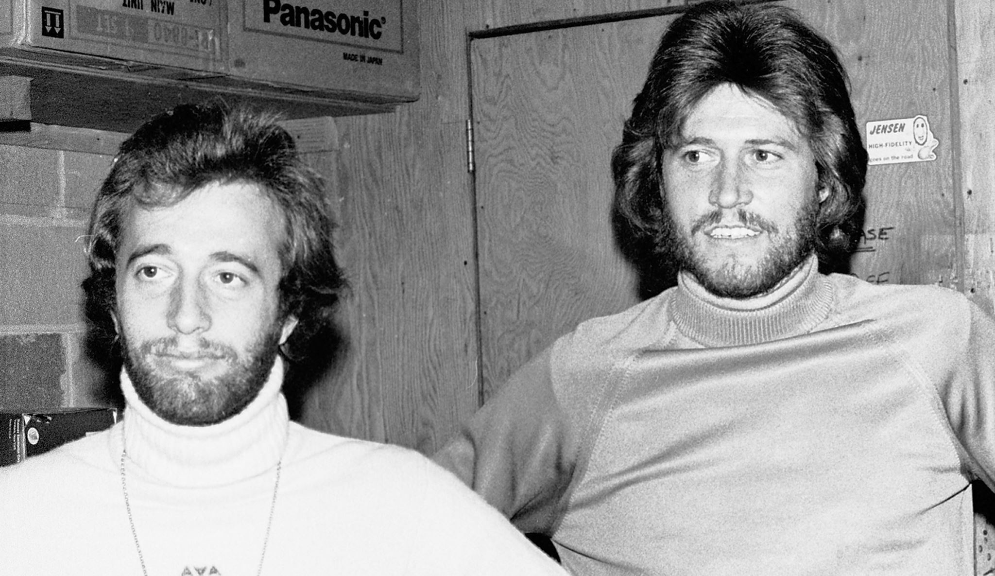 O Ridley Scott ίσως σκηνοθετήσει βιογραφική ταινία για τους Bee Gees